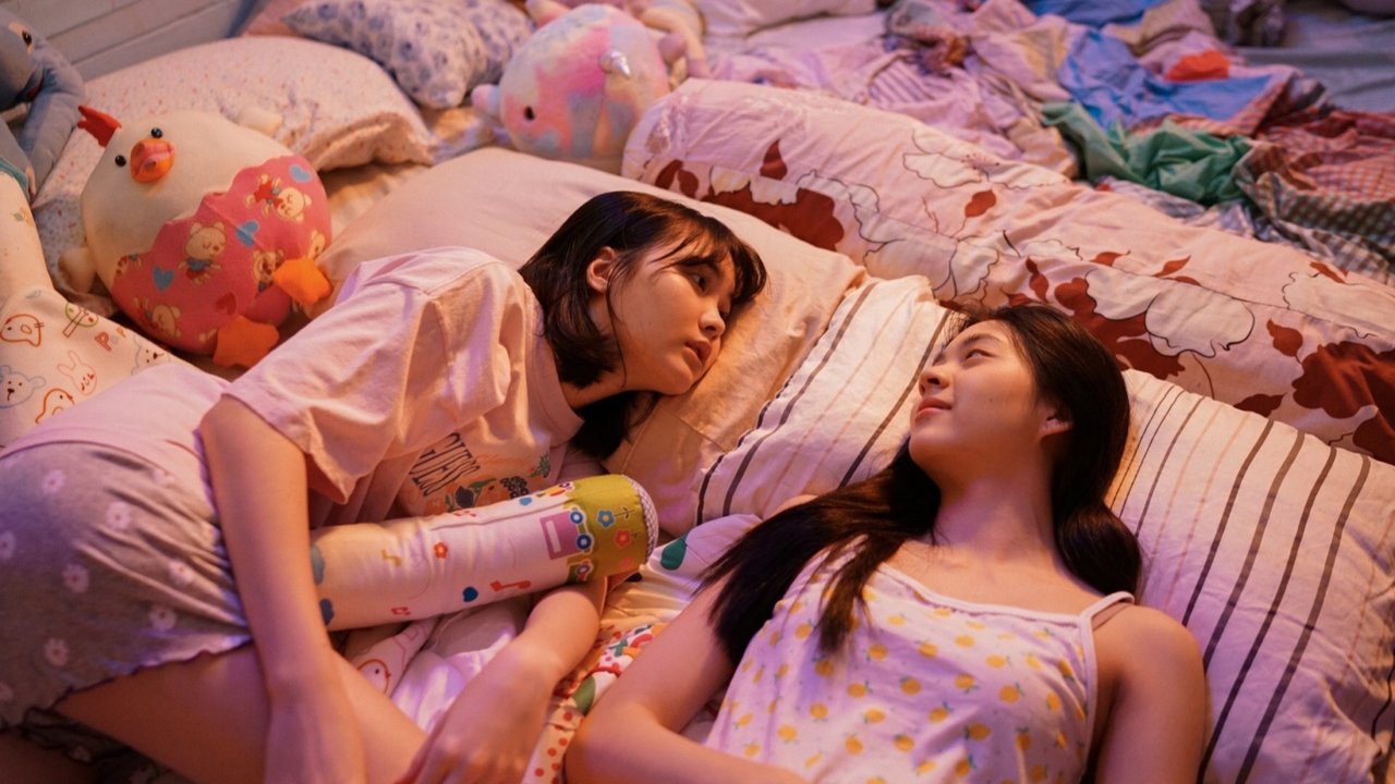 Flat Girls (2025) แฟลตเกิร์ล ชั้นห่างระหว่าง เ ร า